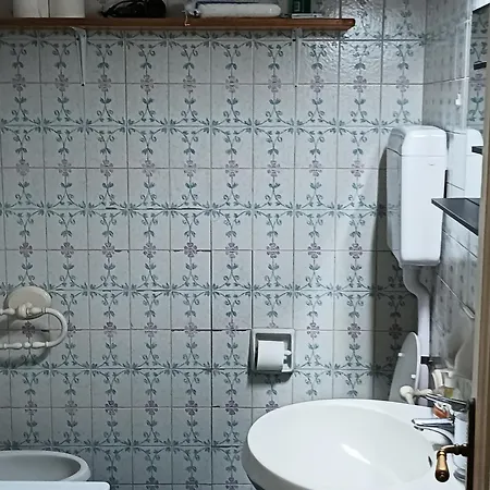 Апартаменты Casa Miki Front Chiosco Della Musica And